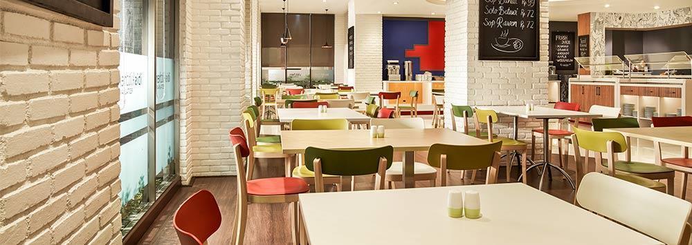 Отель Ibis Mangga Dua Джакарта Экстерьер фото